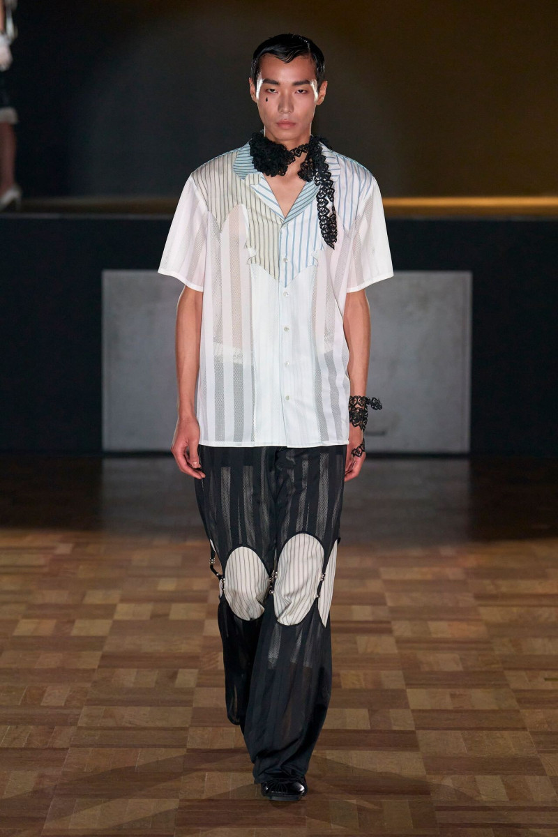 Yueqi Qi fashion show for Spring/Summer 2026