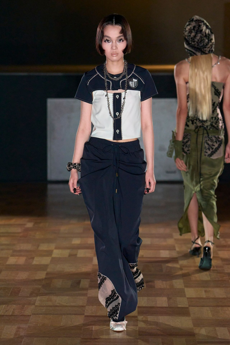 Yueqi Qi fashion show for Spring/Summer 2026