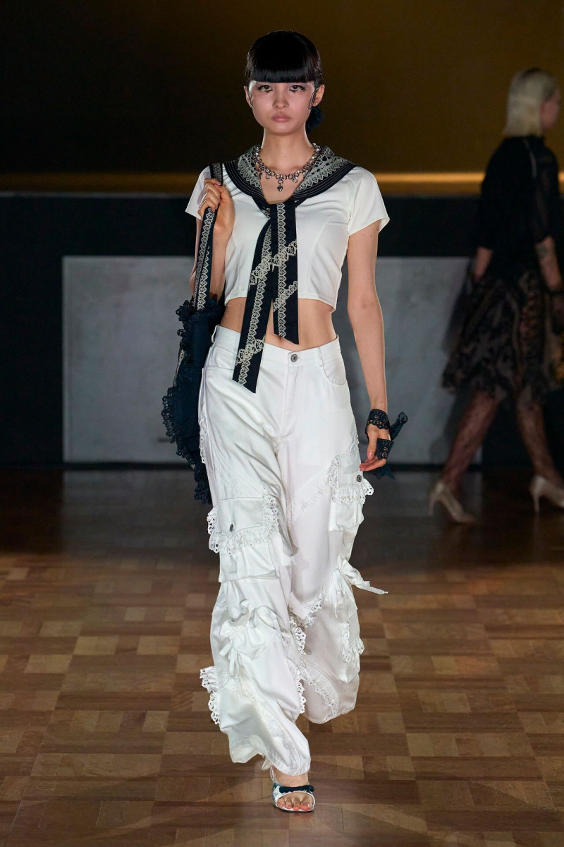 Yueqi Qi fashion show for Spring/Summer 2026