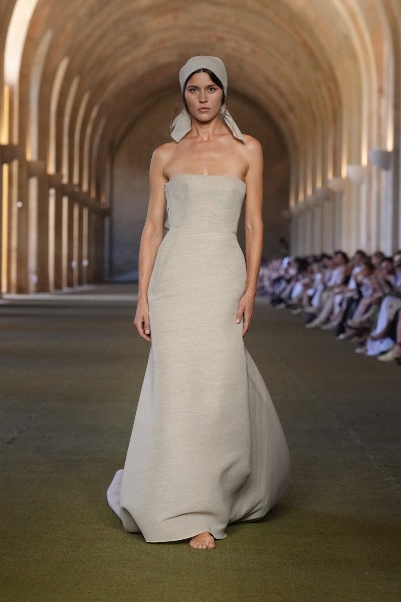 Vivienne Rohner featured in  the Jacquemus fashion show for Spring/Summer 2026