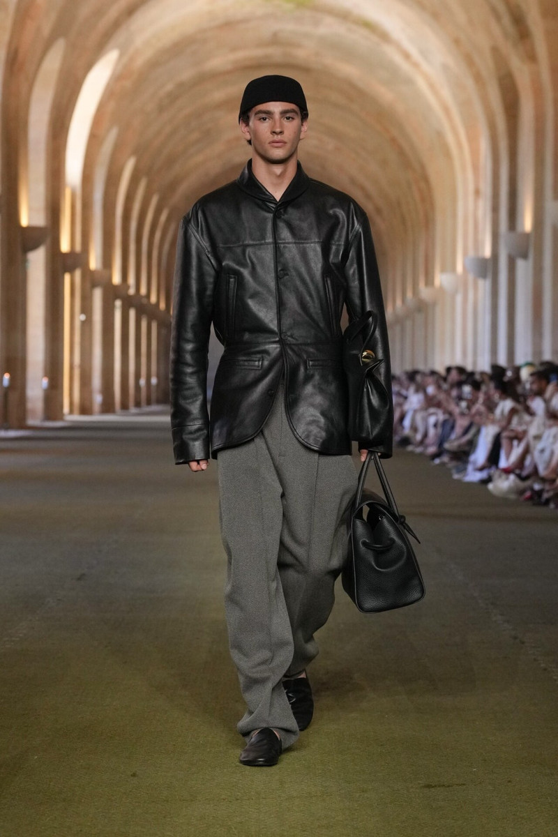 Jacquemus fashion show for Spring/Summer 2026