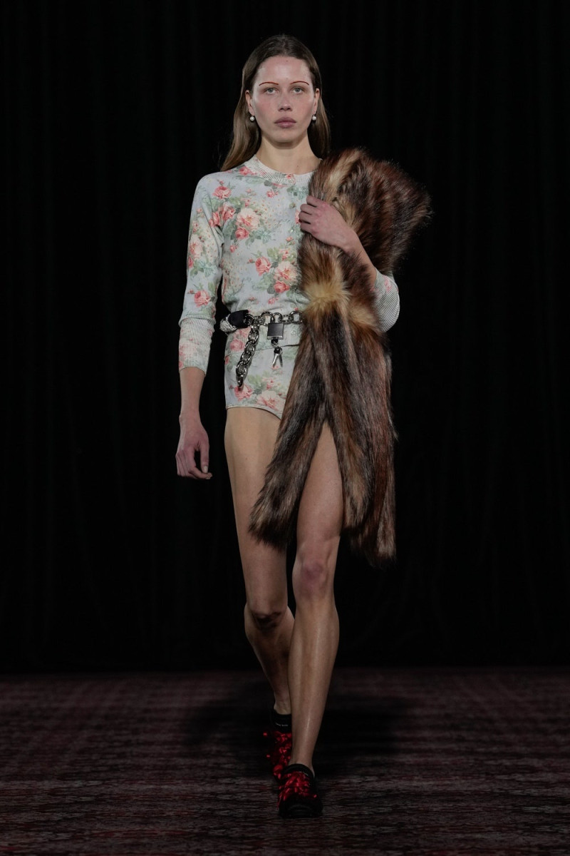 Simone Rocha fashion show for Autumn/Winter 2025