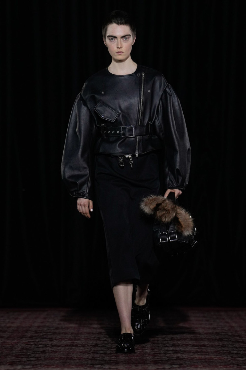 Simone Rocha fashion show for Autumn/Winter 2025