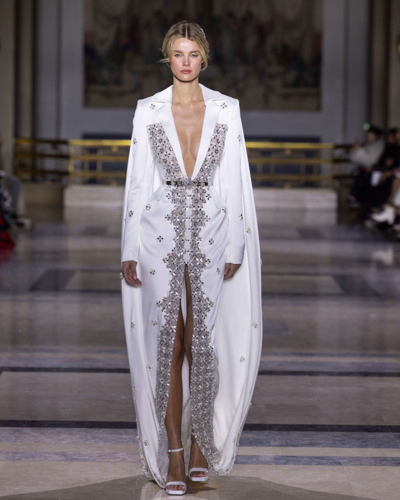 Tony Ward fashion show for Spring/Summer 2025
