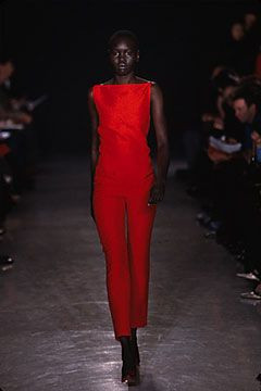 Donna Karan New York fashion show for Autumn/Winter 2000