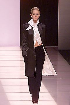 Giorgio Armani fashion show for Autumn/Winter 2000