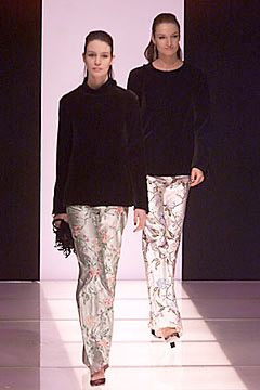Giorgio Armani fashion show for Autumn/Winter 2000