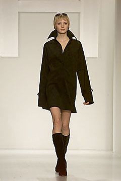 Halston fashion show for Autumn/Winter 2000