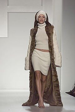 Halston fashion show for Autumn/Winter 2000