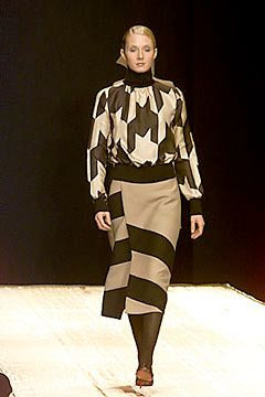 John Bartlett fashion show for Autumn/Winter 2000