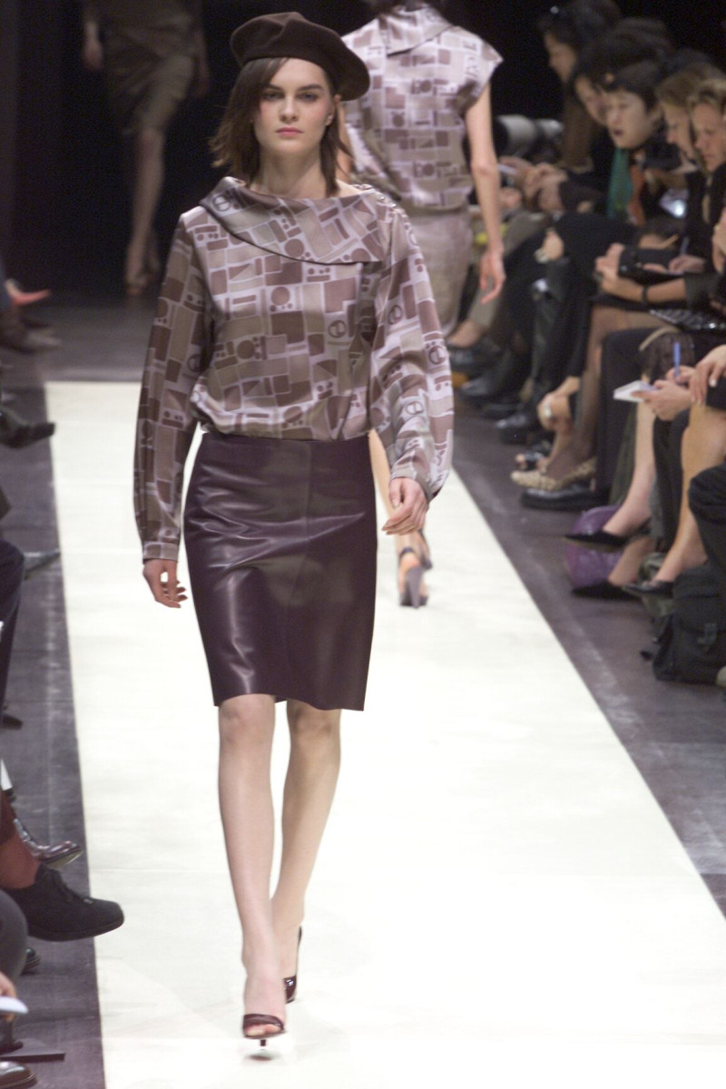 Louis Vuitton fashion show for Autumn/Winter 2000