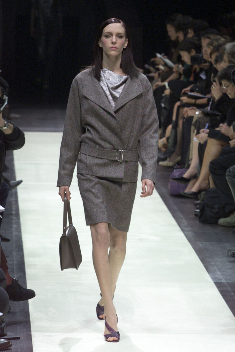 Louis Vuitton fashion show for Autumn/Winter 2000