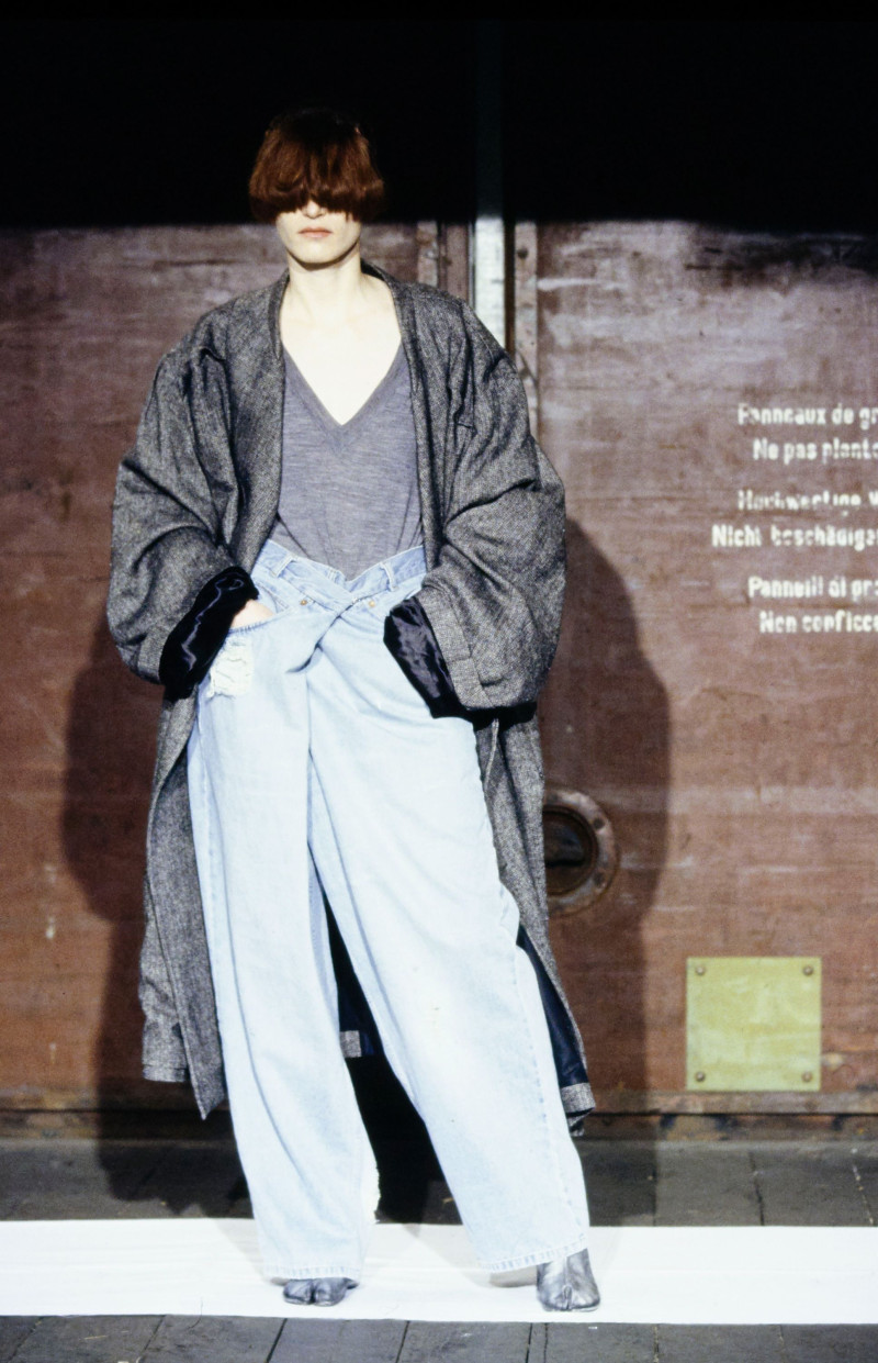 Maison Martin Margiela fashion show for Autumn/Winter 2000