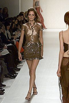 Nicole Miller fashion show for Autumn/Winter 2000