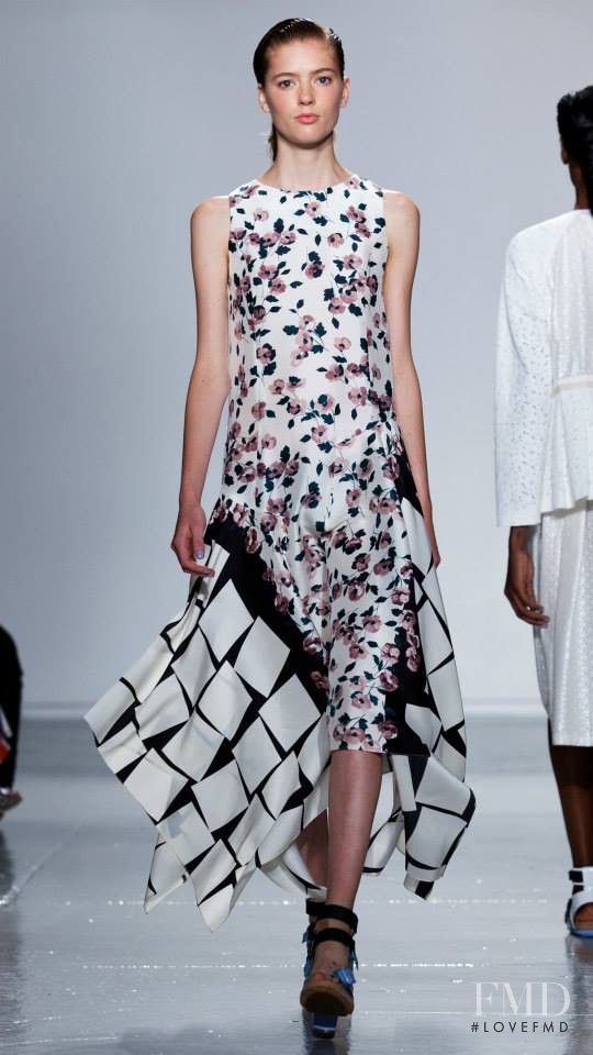Emmy Rappe featured in  the SUNO fashion show for Spring/Summer 2015