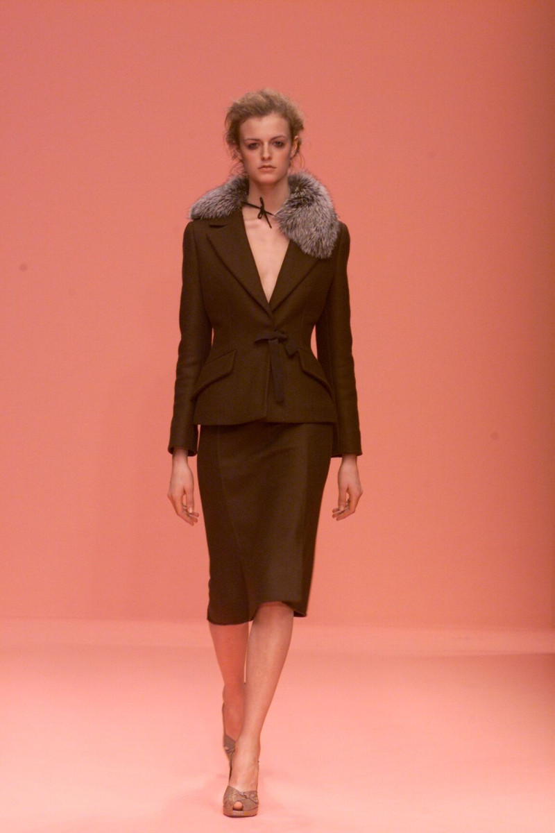 Prada fashion show for Autumn/Winter 2000