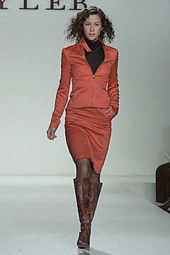Richard Tyler fashion show for Autumn/Winter 2000