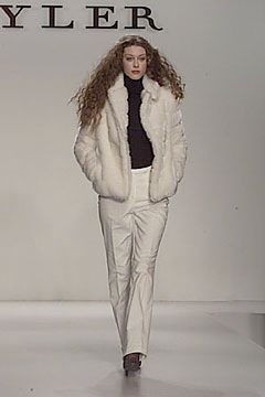 Richard Tyler fashion show for Autumn/Winter 2000