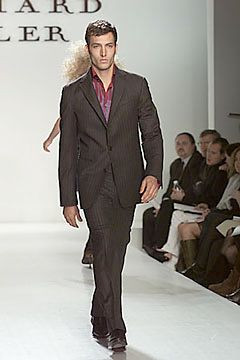 Richard Tyler fashion show for Autumn/Winter 2000