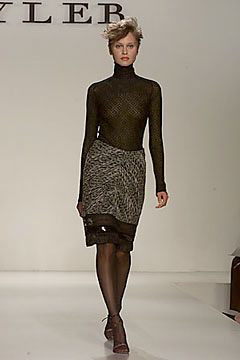Richard Tyler fashion show for Autumn/Winter 2000