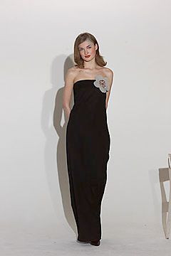 Roland Mouret fashion show for Autumn/Winter 2000