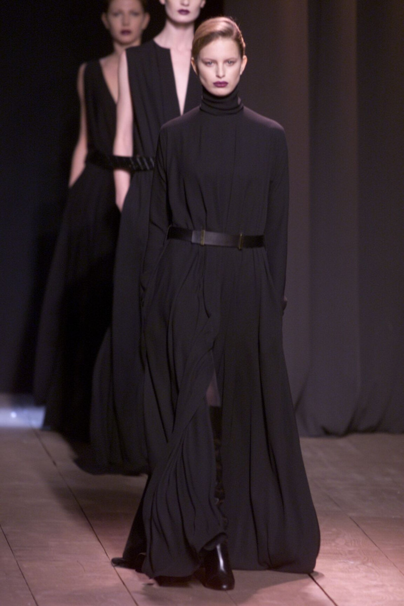 Saint Laurent fashion show for Autumn/Winter 2000