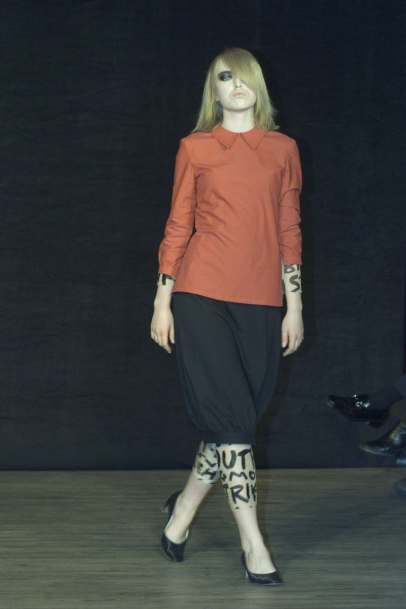 Wink fashion show for Autumn/Winter 2000