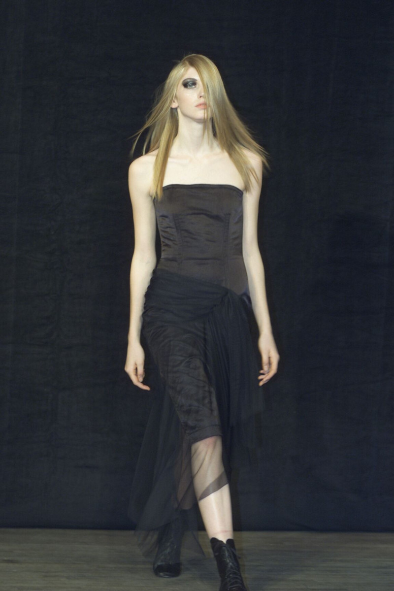 Wink fashion show for Autumn/Winter 2000