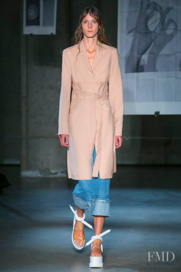 Phillipa Hemphrey featured in  the MM6 Maison Martin Margiela fashion show for Spring/Summer 2015