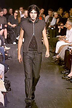 Ann Demeulemeester fashion show for Spring/Summer 2000