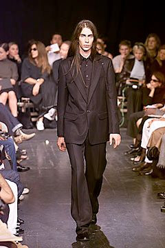 Ann Demeulemeester fashion show for Spring/Summer 2000