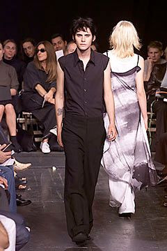 Ann Demeulemeester fashion show for Spring/Summer 2000