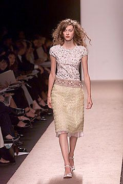 BCBG By Max Azria fashion show for Spring/Summer 2000