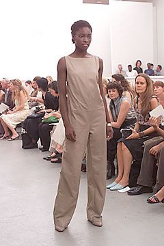 Bottega Veneta fashion show for Spring/Summer 2000