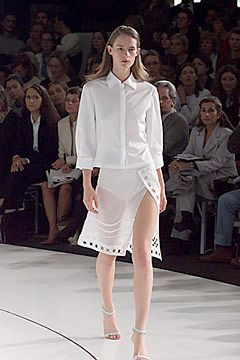 Cerruti fashion show for Spring/Summer 2000