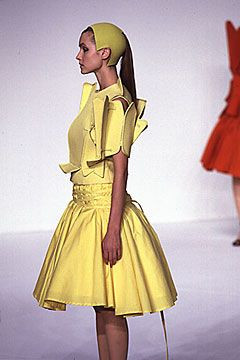 Hussein Chalayan fashion show for Spring/Summer 2000