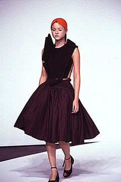 Hussein Chalayan fashion show for Spring/Summer 2000