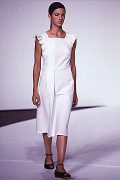 Hussein Chalayan fashion show for Spring/Summer 2000