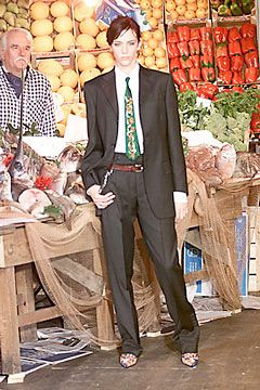 Dolce & Gabbana fashion show for Spring/Summer 2000
