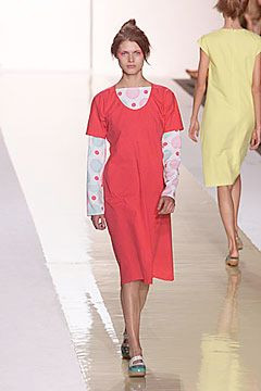 Marni fashion show for Spring/Summer 2000