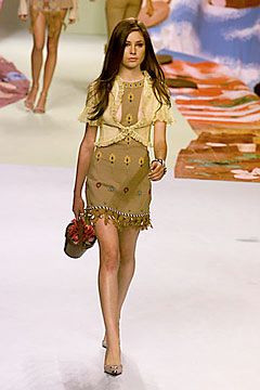 Moschino fashion show for Spring/Summer 2000
