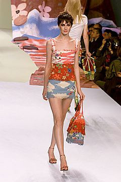 Moschino fashion show for Spring/Summer 2000