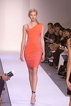 Narciso Rodriguez fashion show for Spring/Summer 2000