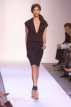 Narciso Rodriguez fashion show for Spring/Summer 2000