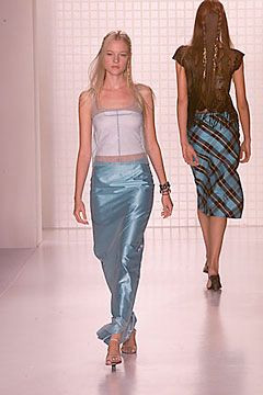 Nicole Miller fashion show for Spring/Summer 2000