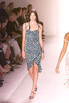 Nicole Miller fashion show for Spring/Summer 2000