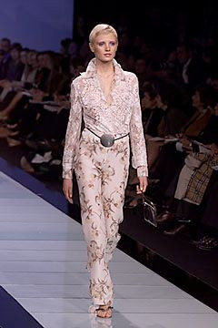 Valentino fashion show for Spring/Summer 2000