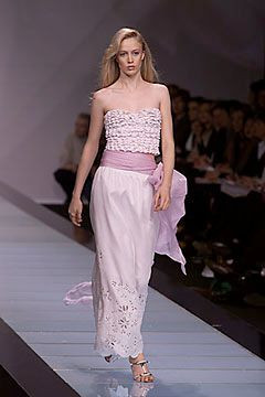 Valentino fashion show for Spring/Summer 2000