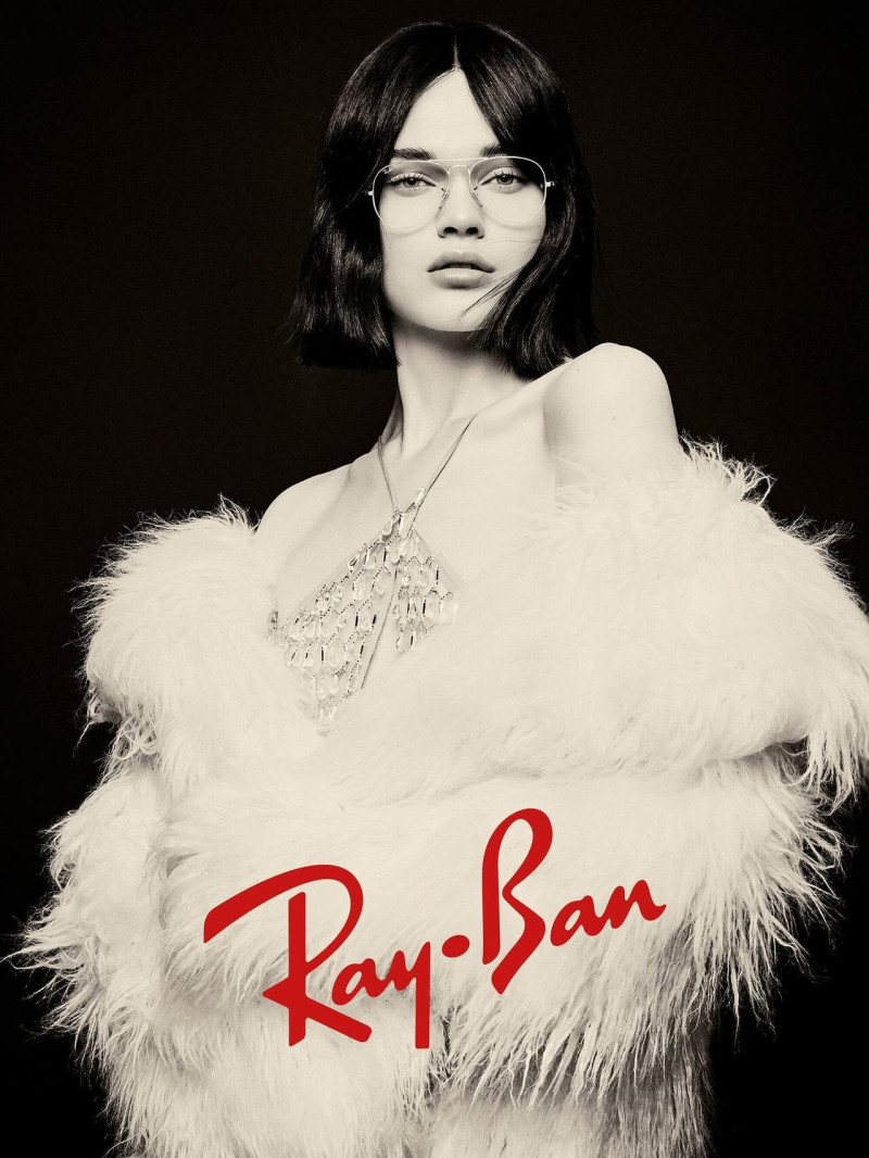 Ray-Ban advertisement for Autumn/Winter 2025