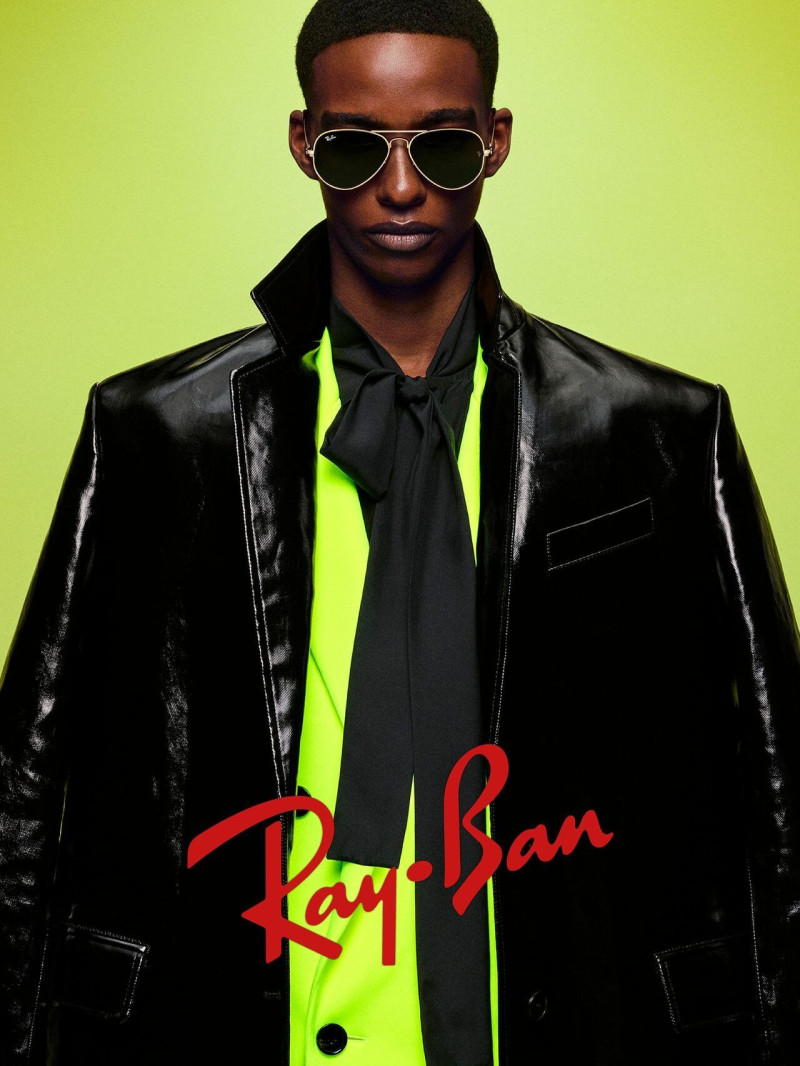 Ray-Ban advertisement for Autumn/Winter 2025